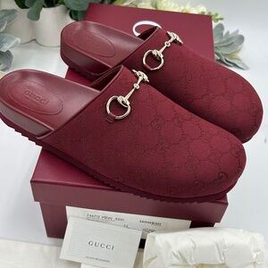 Women’s Gucci GG supreme Horsebit mules size 42 fits 11 US made in Italy